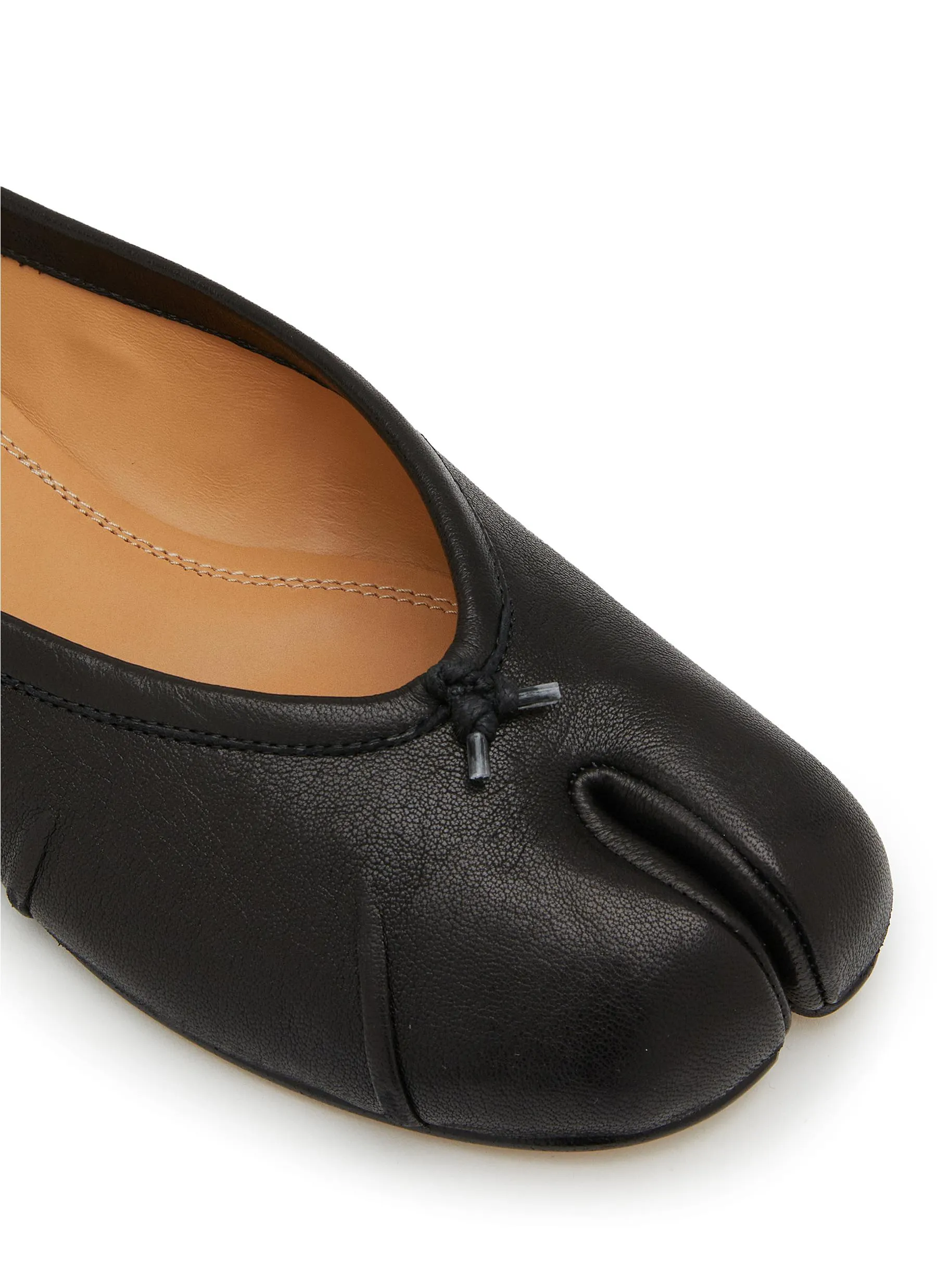 -----------MAISON MARGIELA ---- ------------ ----Tabi Nappa Leather Ballerina Mules --