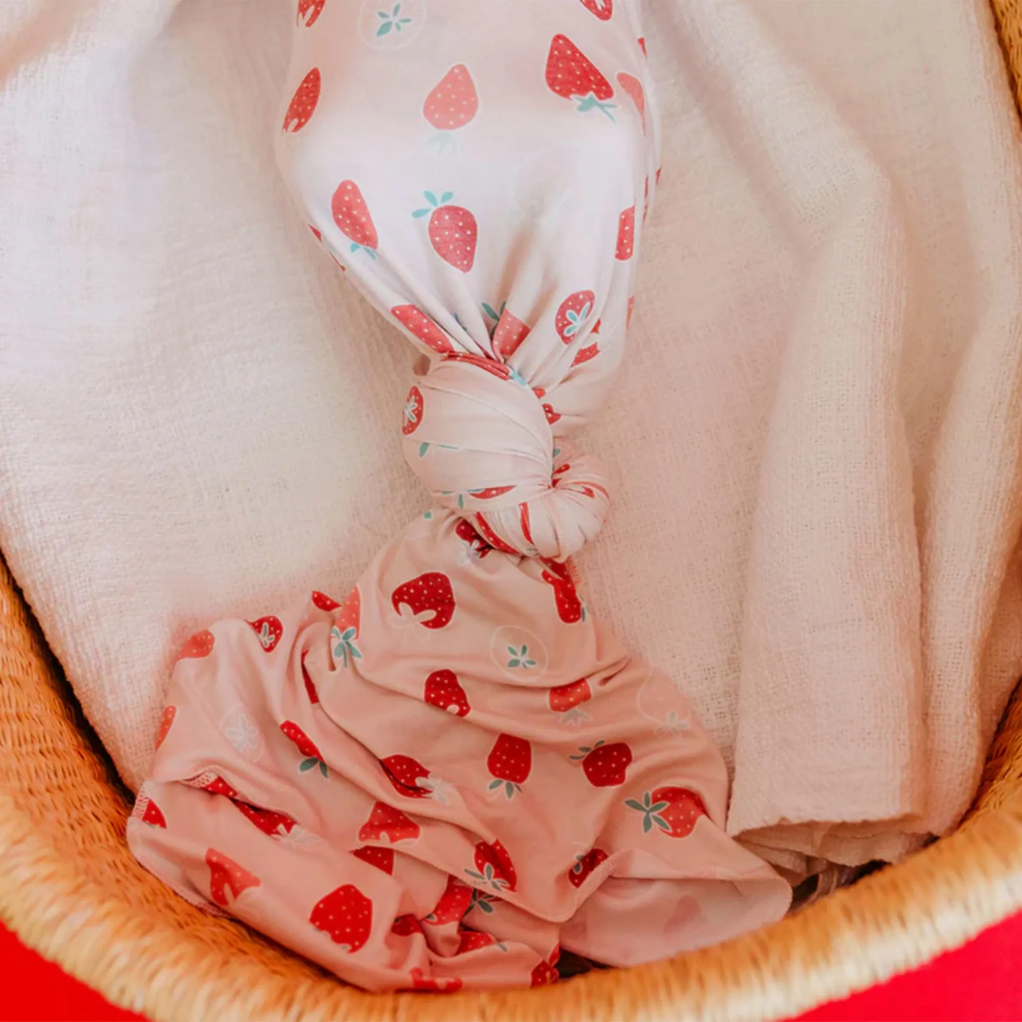 Copper Pearl Swaddle Blanket - Strawberry  - Clement