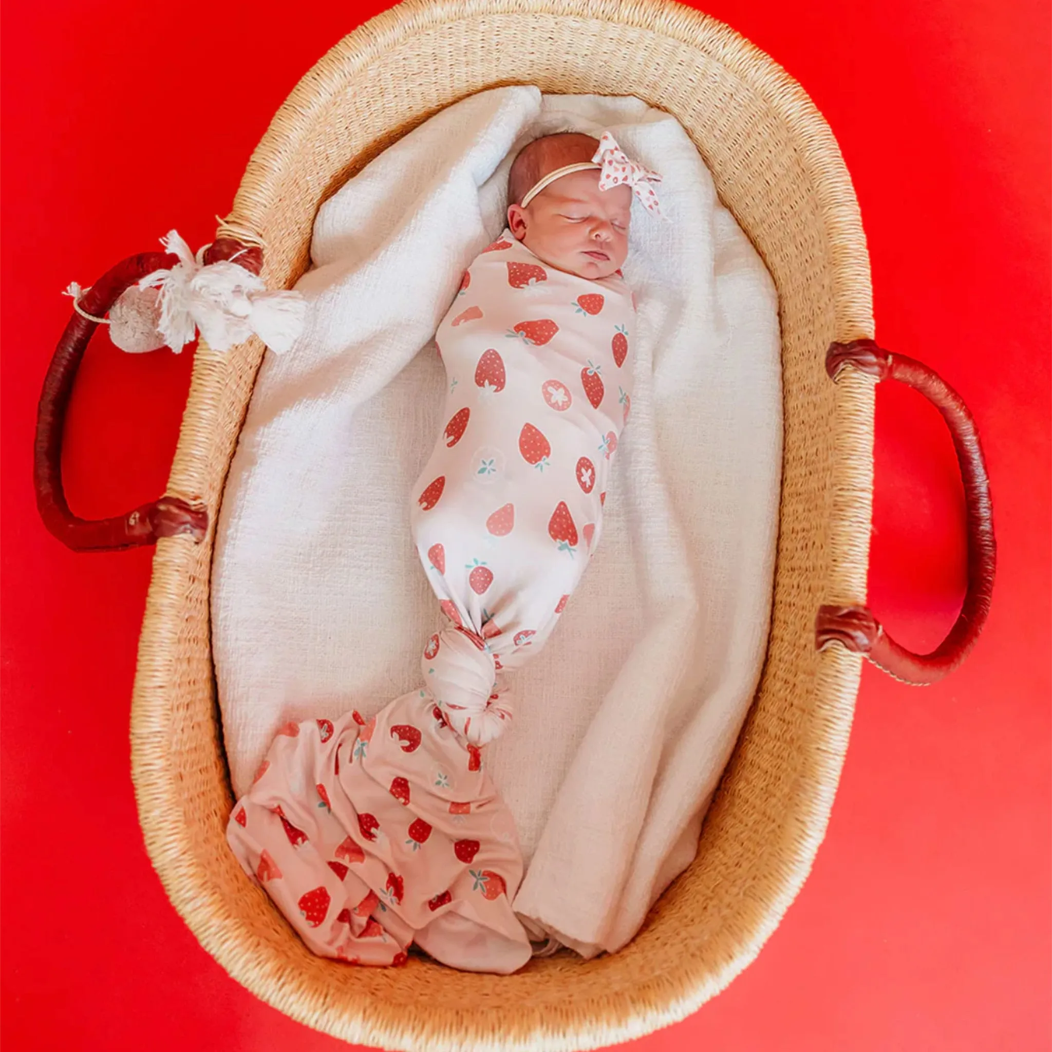 Copper Pearl Swaddle Blanket - Strawberry  - Clement