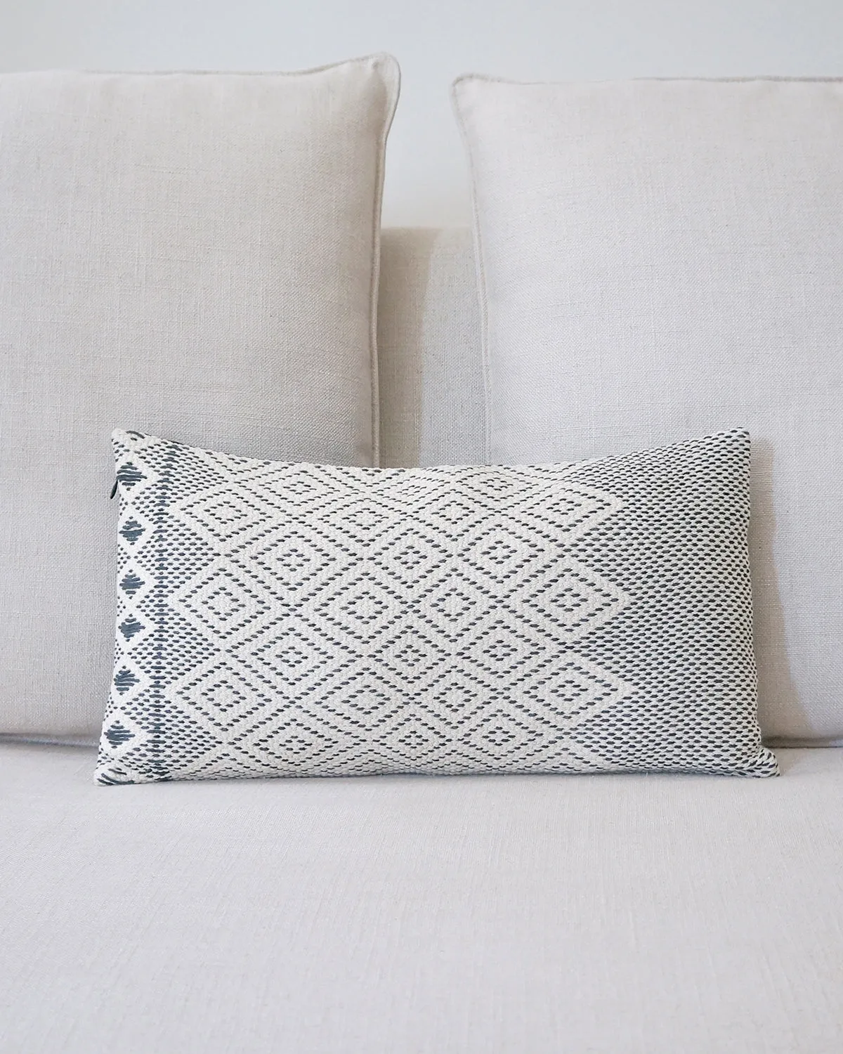 Diamantito Cotton Lumbar Pillow