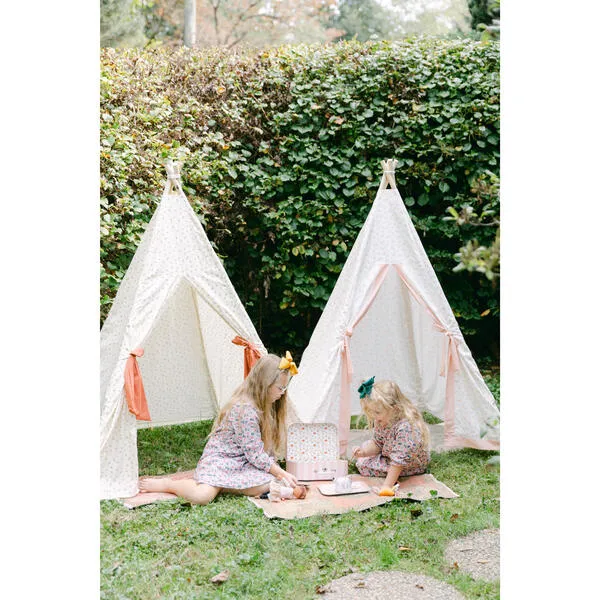 E&E Sadie Play Tent, White Ditsy/Blush