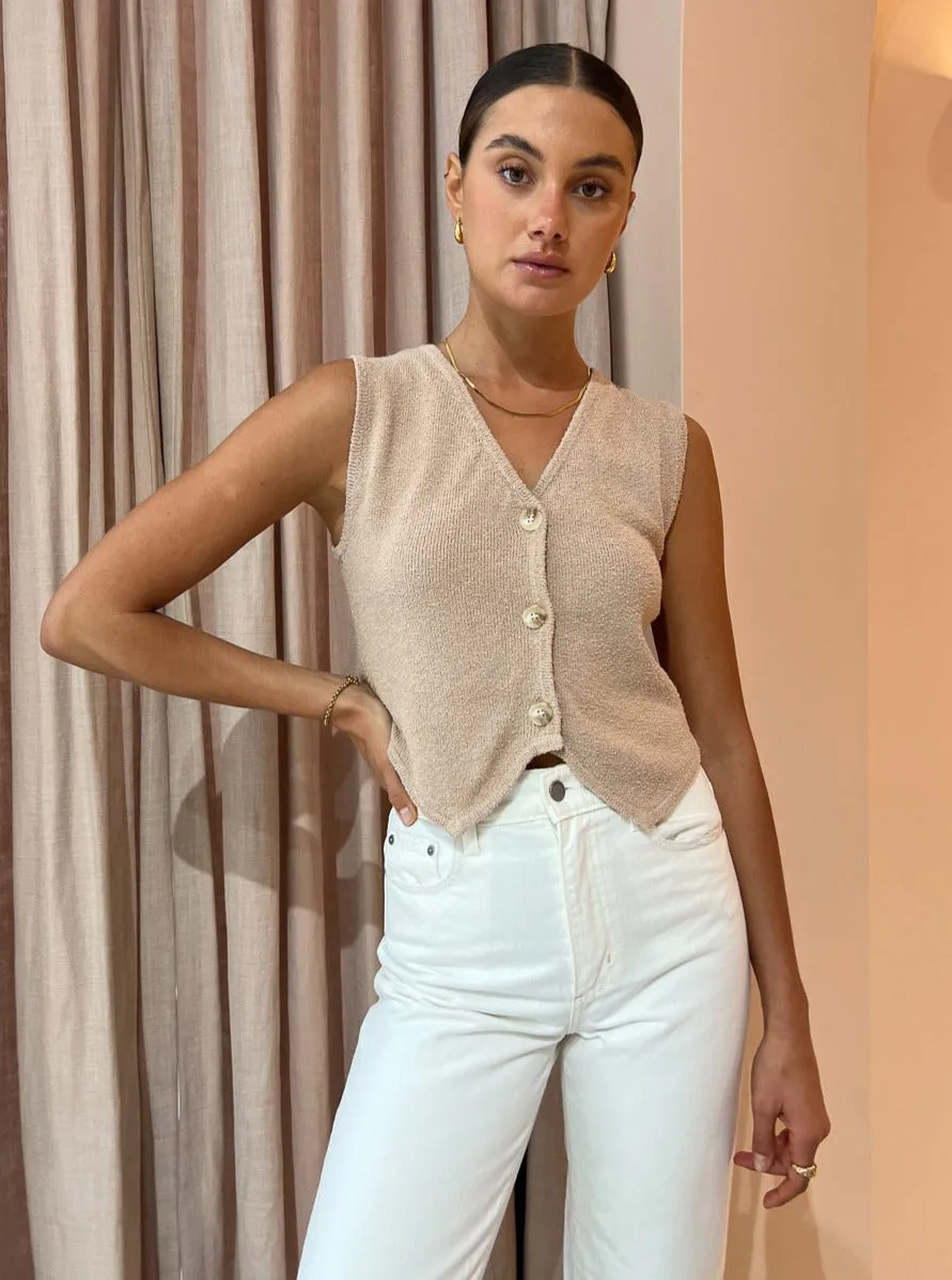 Ena Pelly Tommy True Knit Vest in Taupe