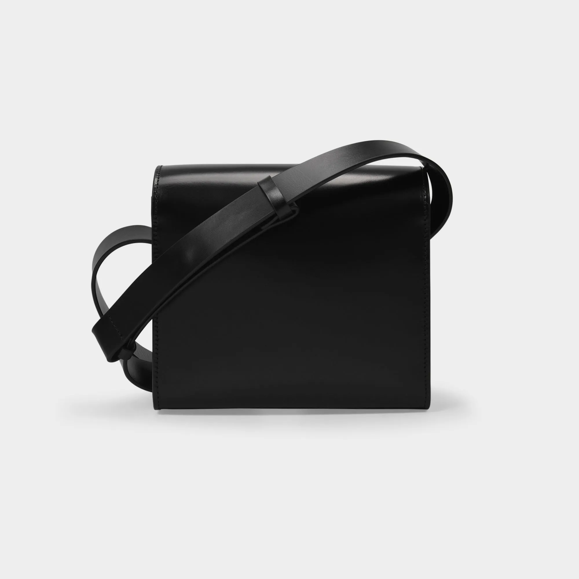 Lemaire  Camera Bag in Black Cow Leather