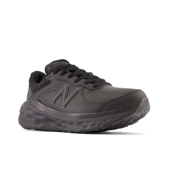 Mens New Balance Fresh Foam M840V1 in Black/Black/Blacktop