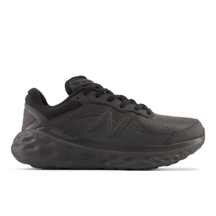 Mens New Balance Fresh Foam M840V1 in Black/Black/Blacktop