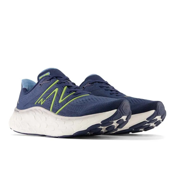 Mens New Balance Fresh Foam More V4 in Nb Navy/Cosmic Pineapple/Heritage Blue