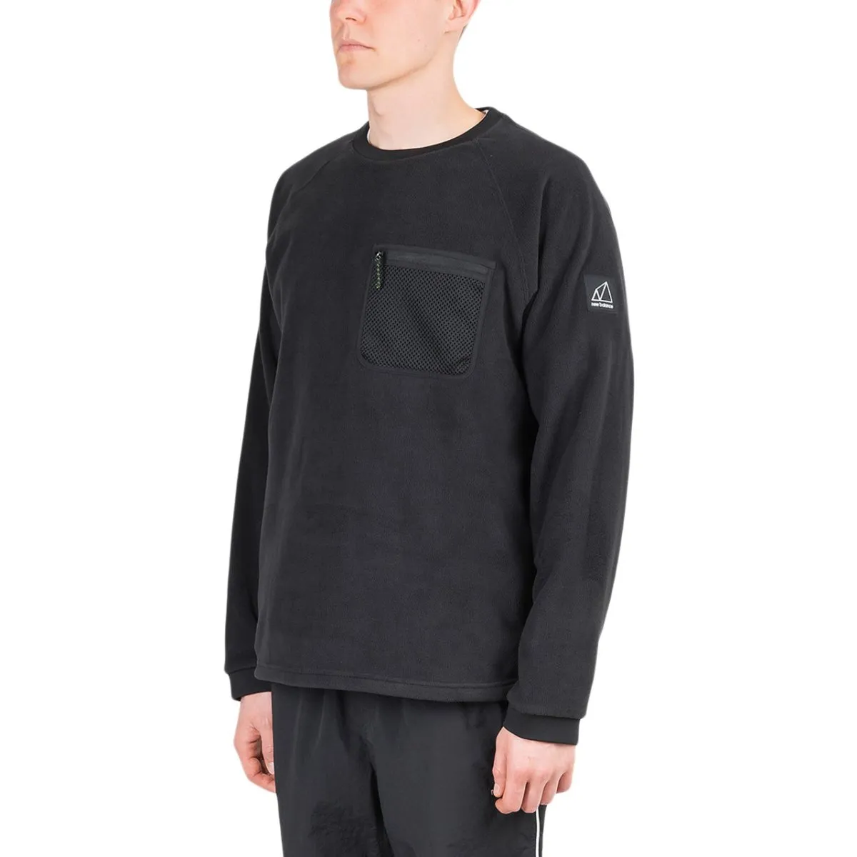 New Balance All Terrain Pocket Crewneck (Black)