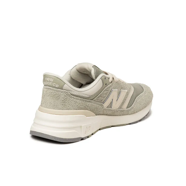 New Balance U997REF Olivine