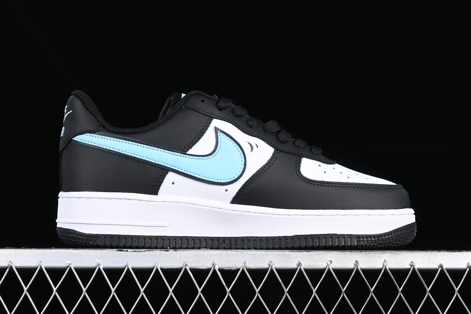 Nike Air Force 1 07 Low Black White Blue DV0788-006