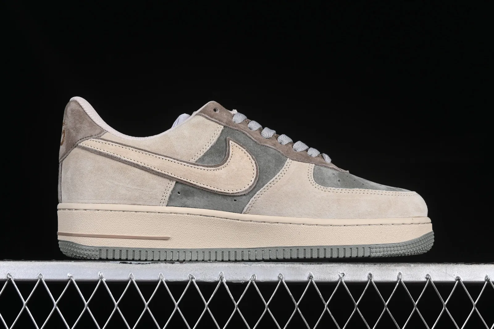 Nike Air Force 1 07 Low Falchion Grey Green CD1221-555