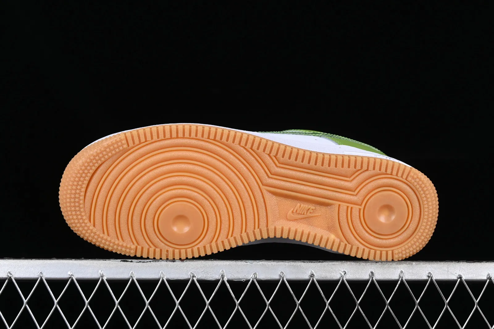 Nike Air Force 1 07 Low Green White Gum PF9055-777