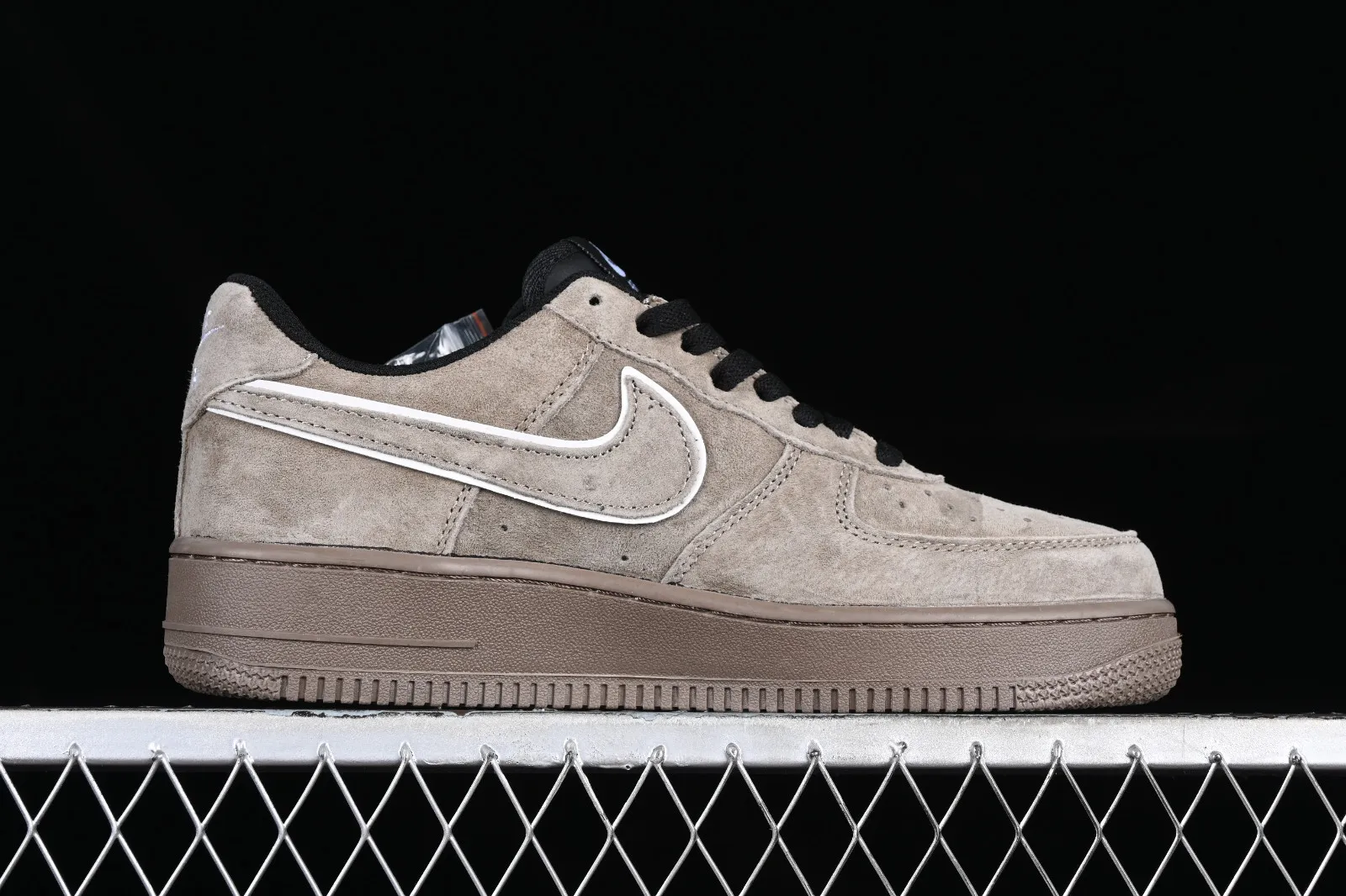 Nike Air Force 1 07 Low Grey Black White AV0383-223