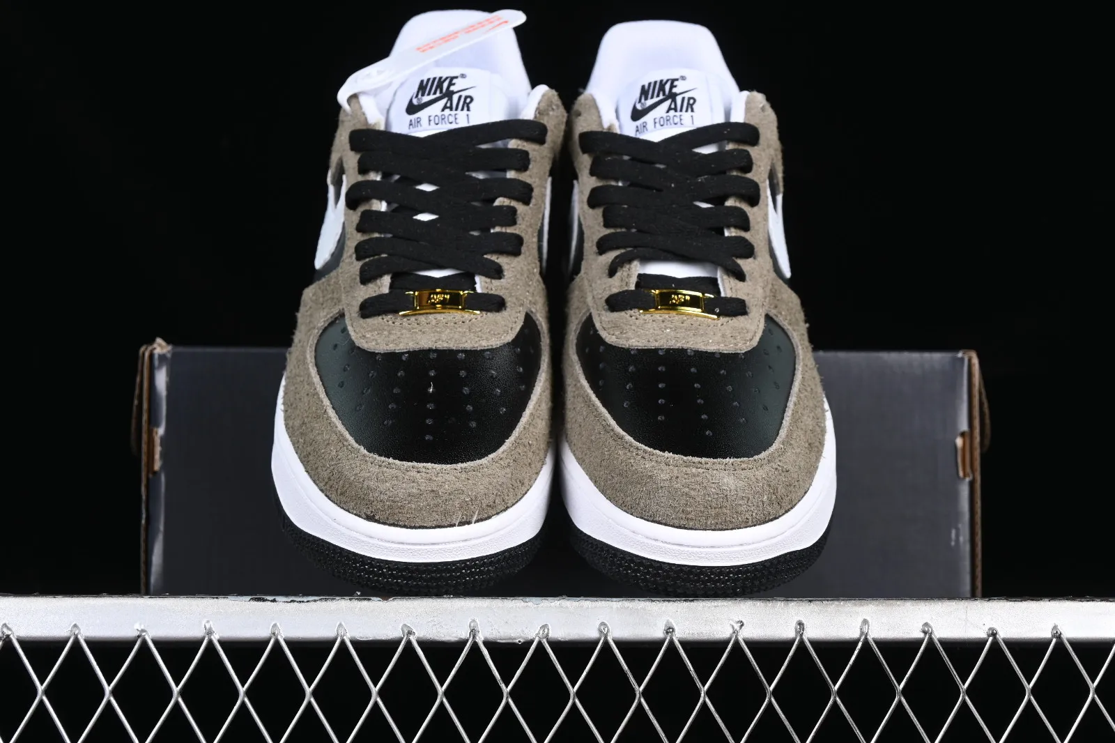 Nike Air Force 1 07 Low Suede Green Black White AV0383-225