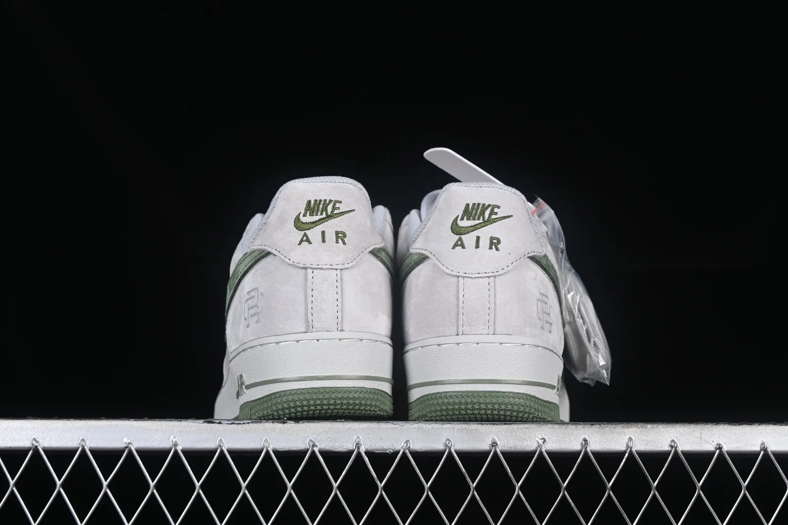 Nike Air Force 1 07 Low Suede Grey Green WW5021-623