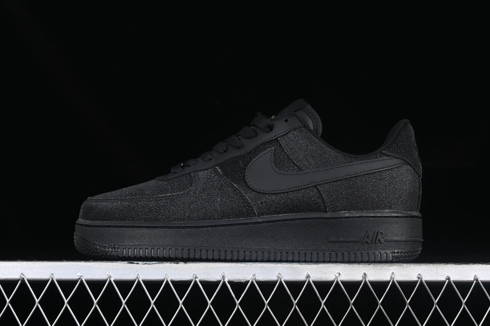 Nike Air Force 1 07 Low Triple Black CW2288-010