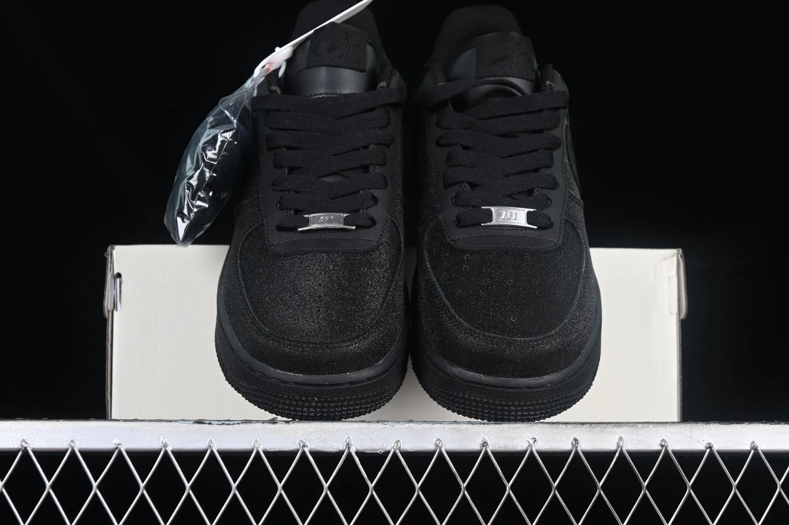 Nike Air Force 1 07 Low Triple Black CW2288-010