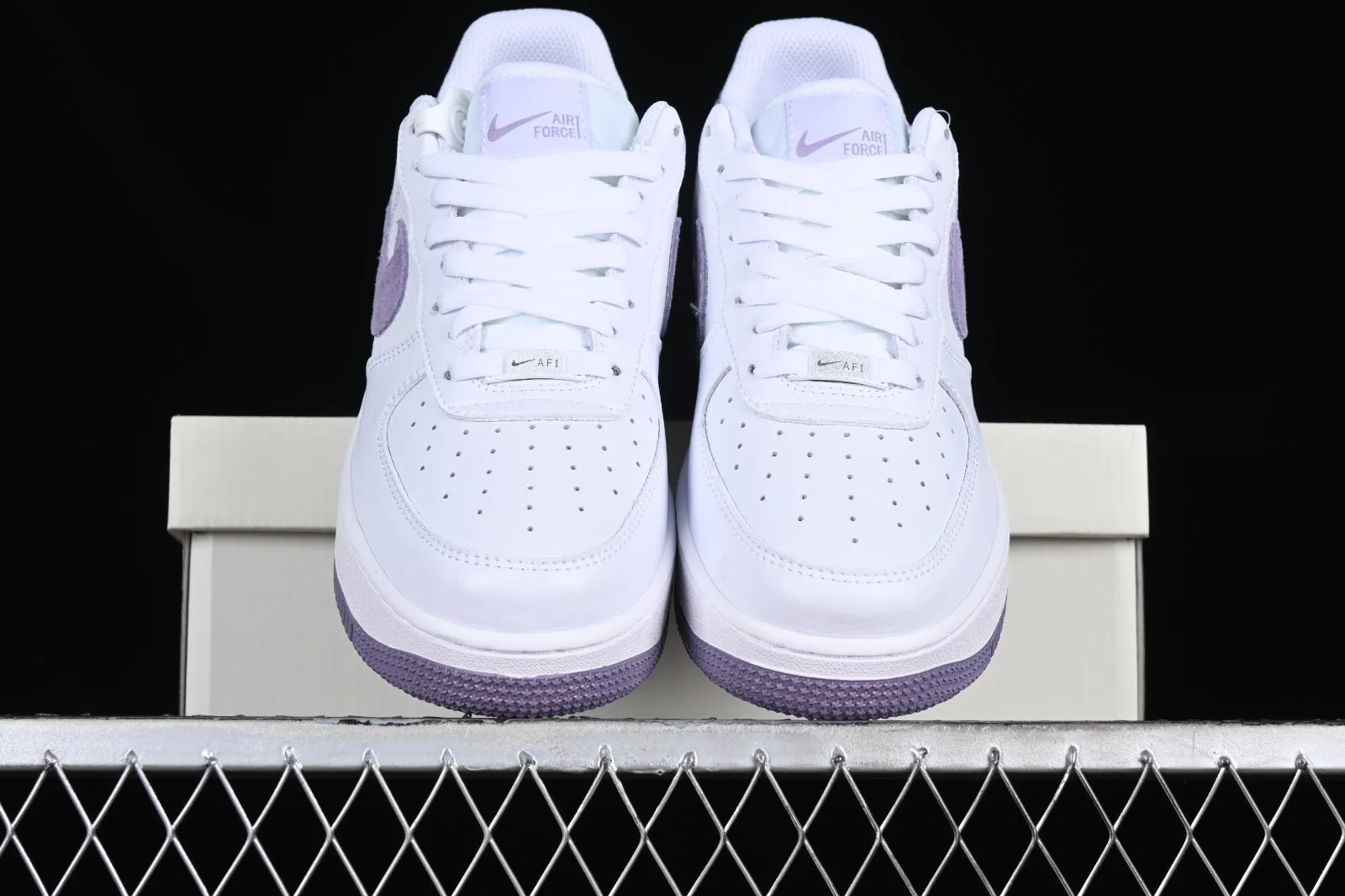 Nike Air Force 1 07 Low White Purple CN2873-108