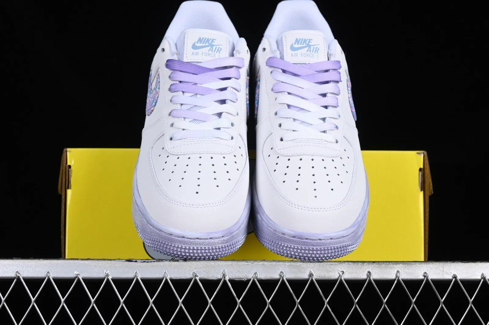 Nike Air Force 1 07 Low White Purple CZ0377-200