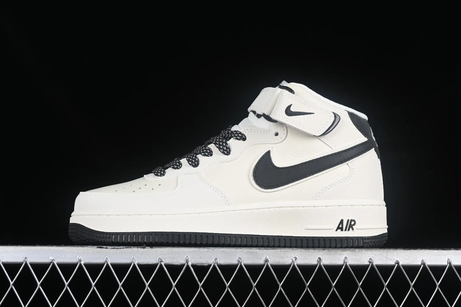 Nike Air Force 1 07 Mid Off White Black SH0235-511