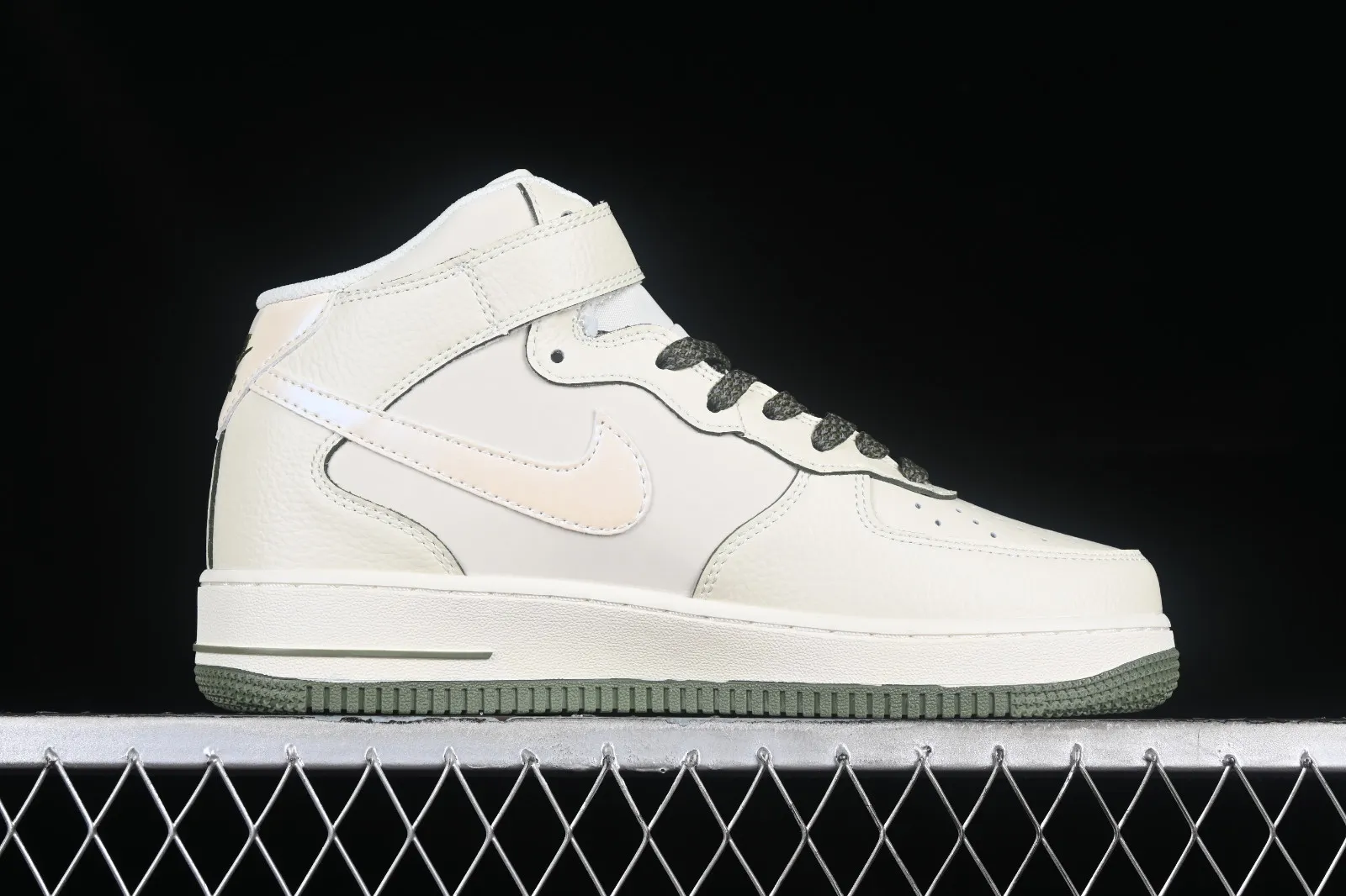 Nike Air Force 1 07 Mid White Green SG2356-805