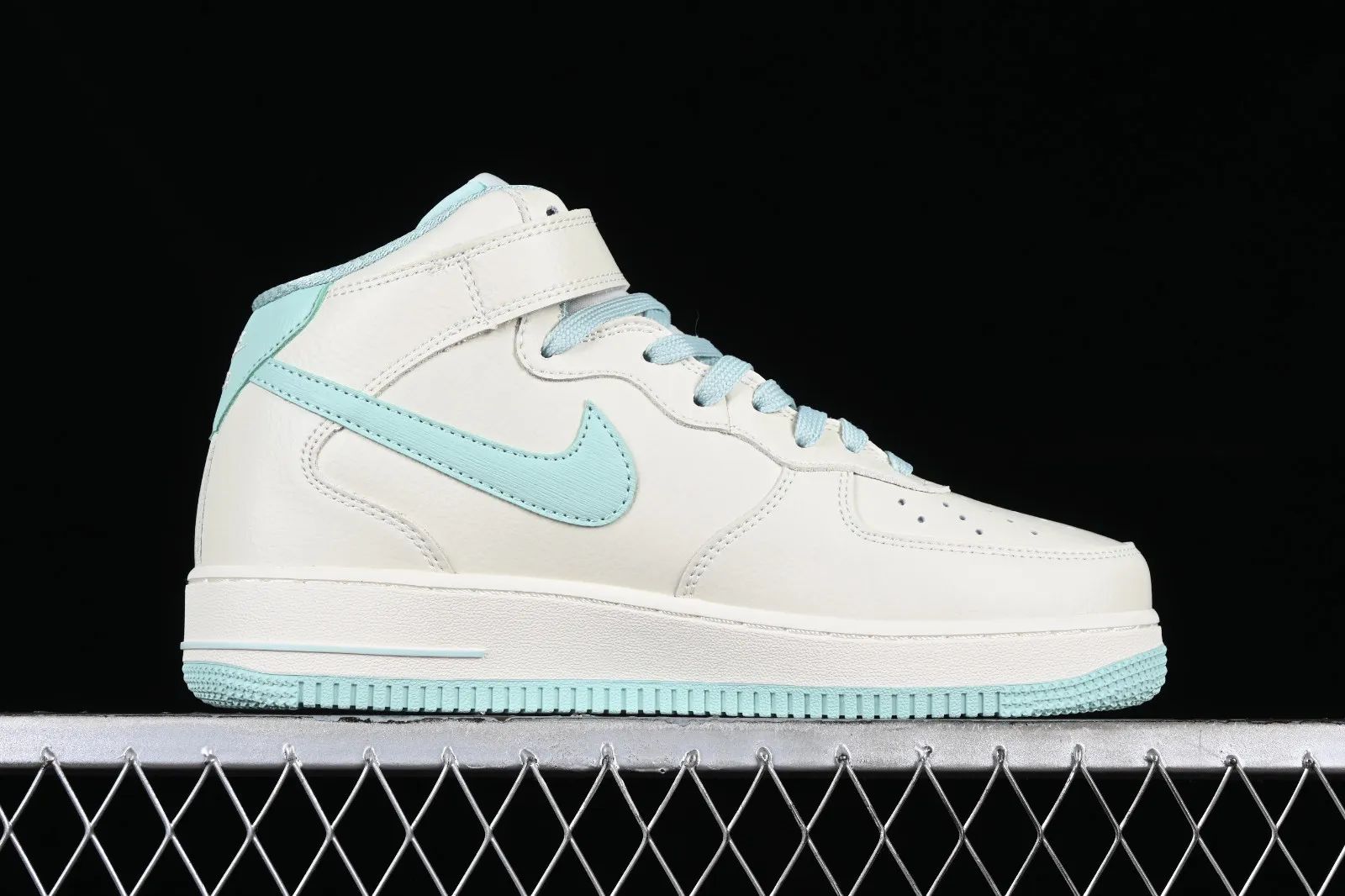 Nike Air Force 1 07 Mid White Ice Blue PA0920-708