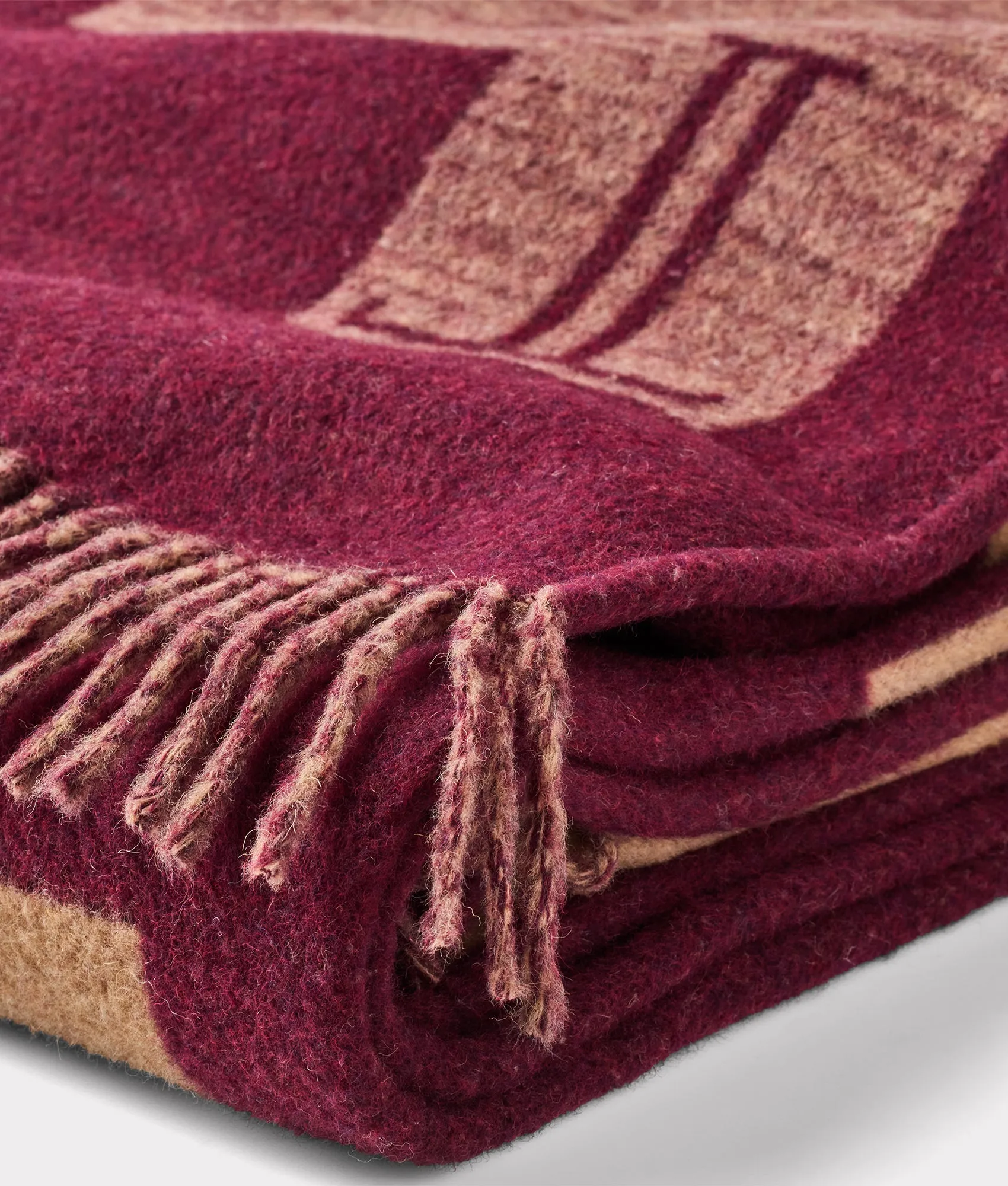 Ritual Blanket :: Burgundy