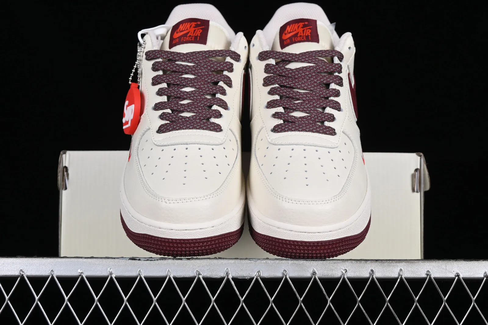 Supreme x Nike Air Force 1 Low White Dark Red HD9888-002