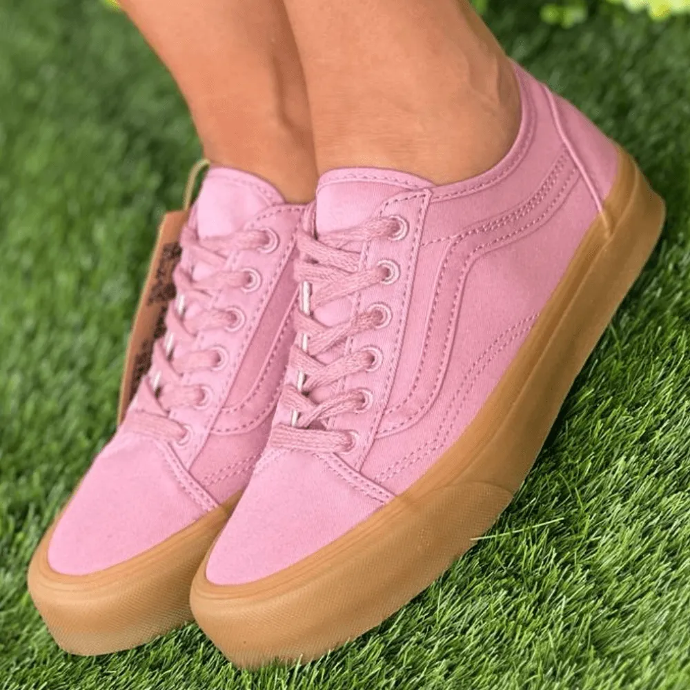 Womens Vans Eco Theory Old Skool Trainers in Pink